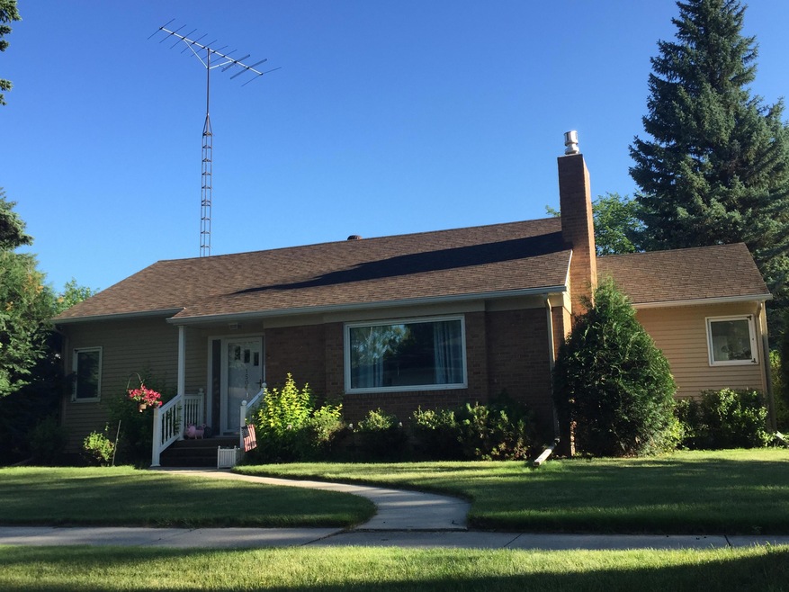 1506 Robertson