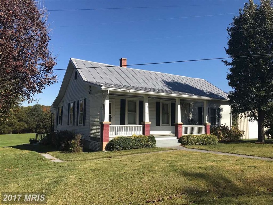 435 Pouts Hill Rd, Strasburg, VA 22657 - photo 1