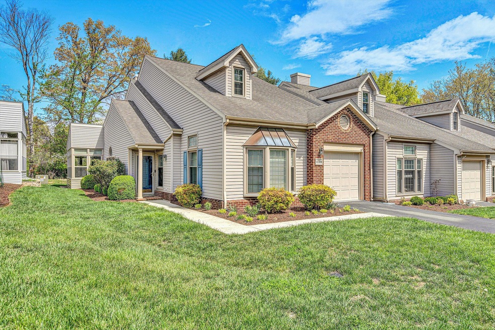 4709 Barclay Sq, Roanoke