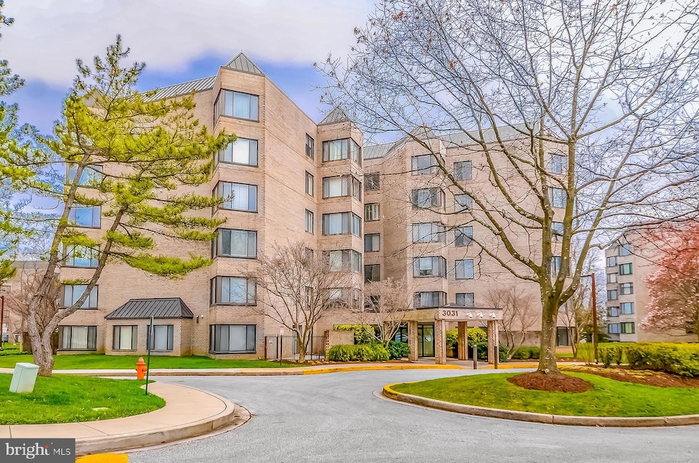 3031 Fallstaff Rd unit 405C, Baltimore, MD 21209 - photo 1