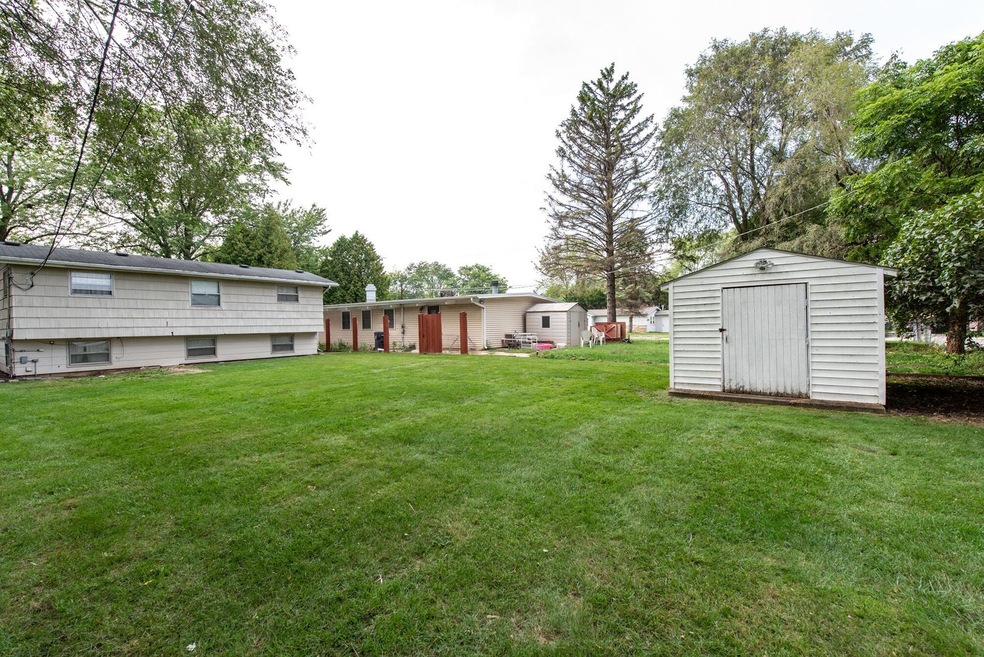 2303 Hermon Ave, Zion, IL 60099 - photo 1