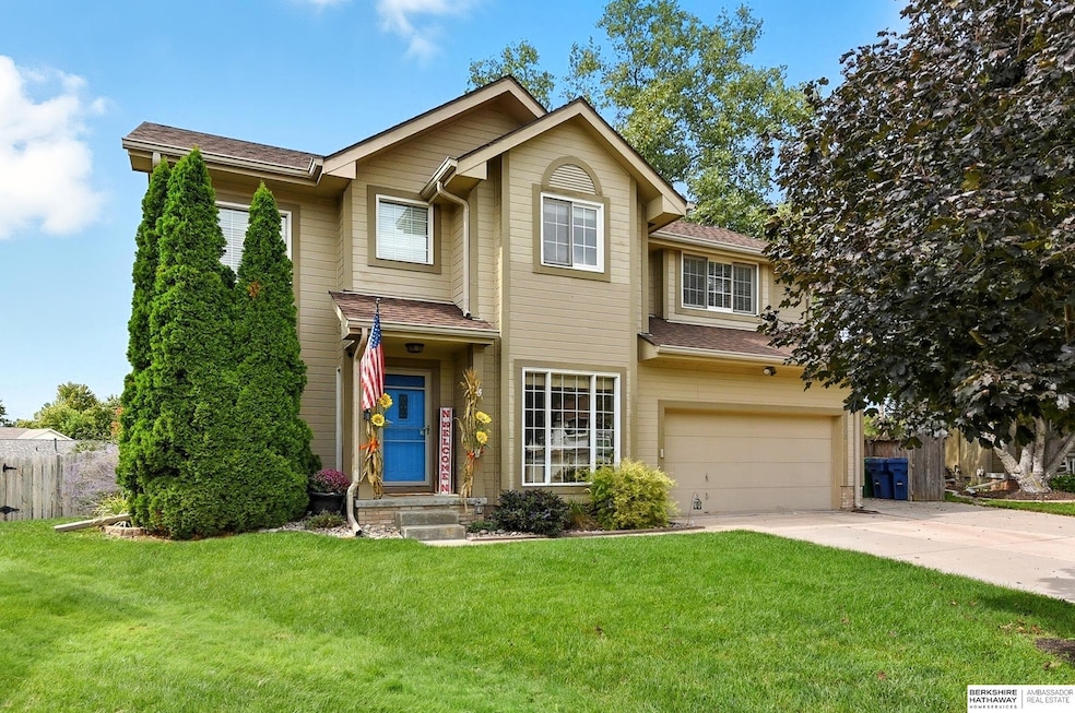 6906 S 153rd Cir, Omaha, NE 68138 - photo 1