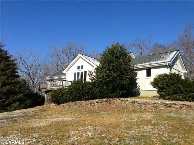 63 Mitchell Ln, Staunton, VA 24401 - photo 1