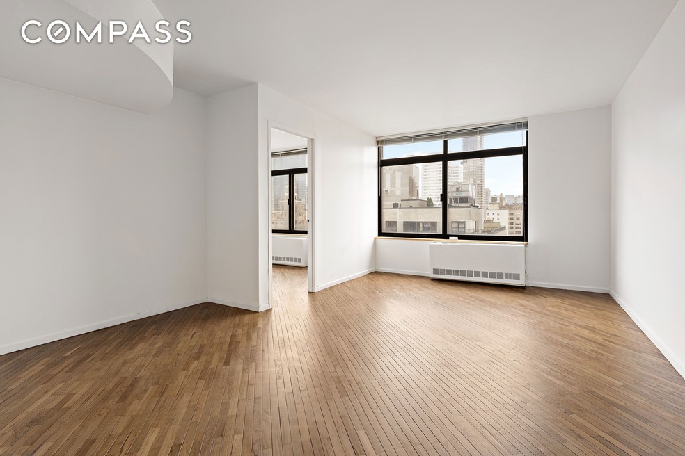 Pending $645,000 • Co-Listing Agent