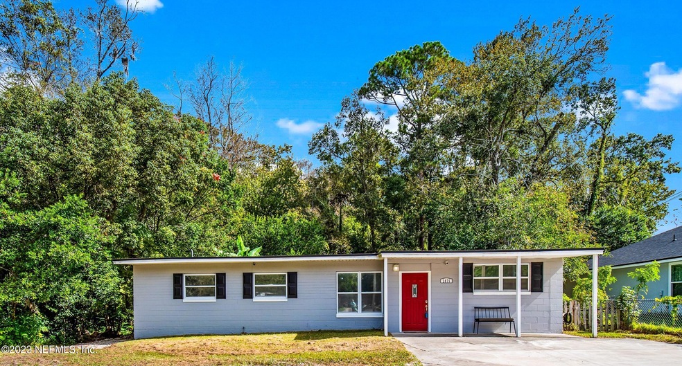 2875 Brackridge Blvd E, Jacksonville, FL 32216 - photo 1