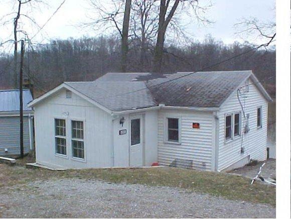 4503 E North Rd, Greensburg, IN 47240 - photo 1