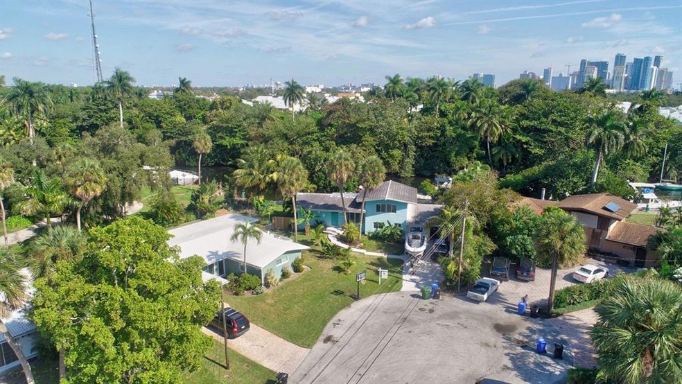 1501 SW 4th Ct, Fort Lauderdale, FL 33312 - photo 1