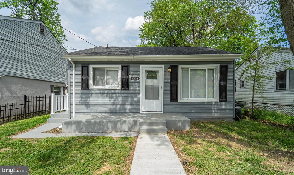 521 Birchleaf Ave, Capitol Heights, MD 20743 - photo 1