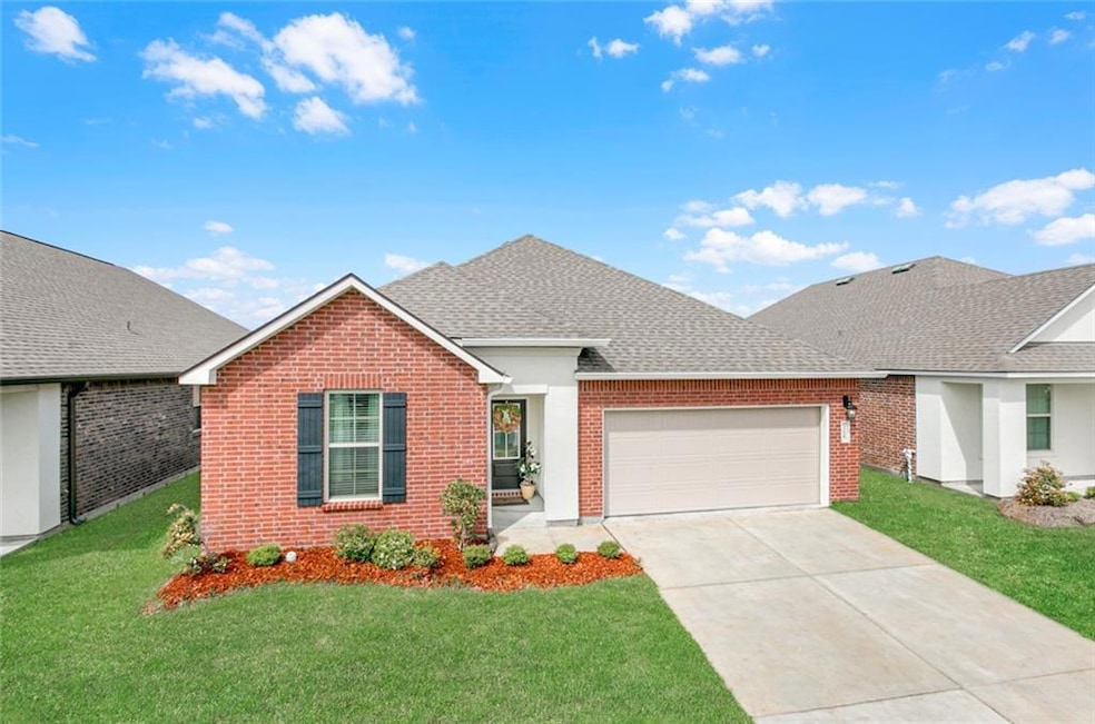 5218 Summer Pecan Rd, Slidell, LA 70461 - photo 1