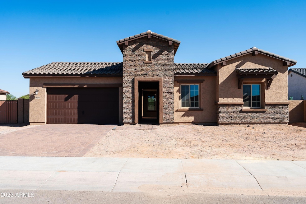 18150 W Highland Ave, Goodyear, AZ 85395 - photo 1