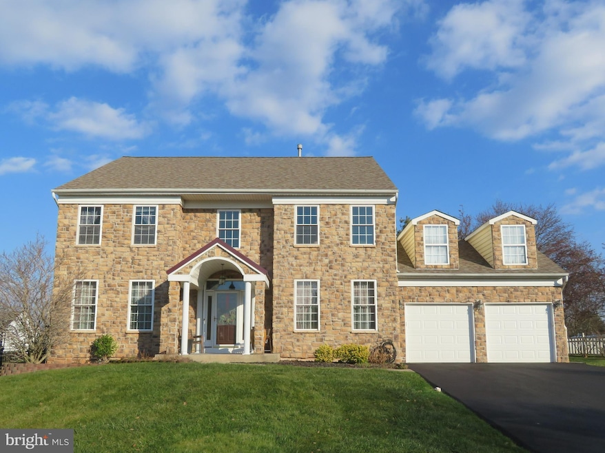 Sold $700,000 • Co-Listing Agent