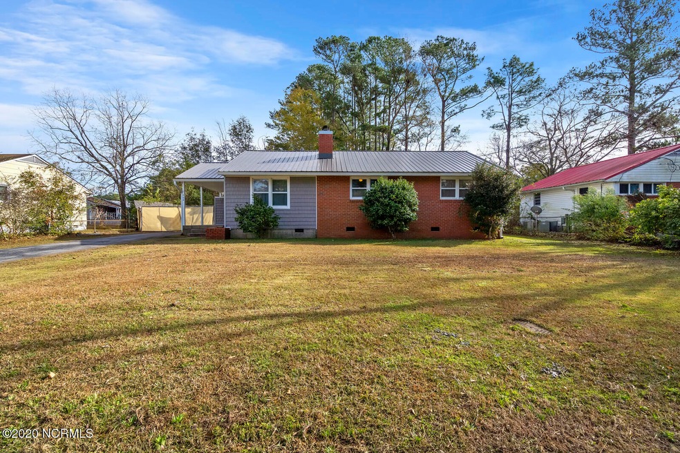 604 Jarman St, Jacksonville, NC 28540 - photo 1