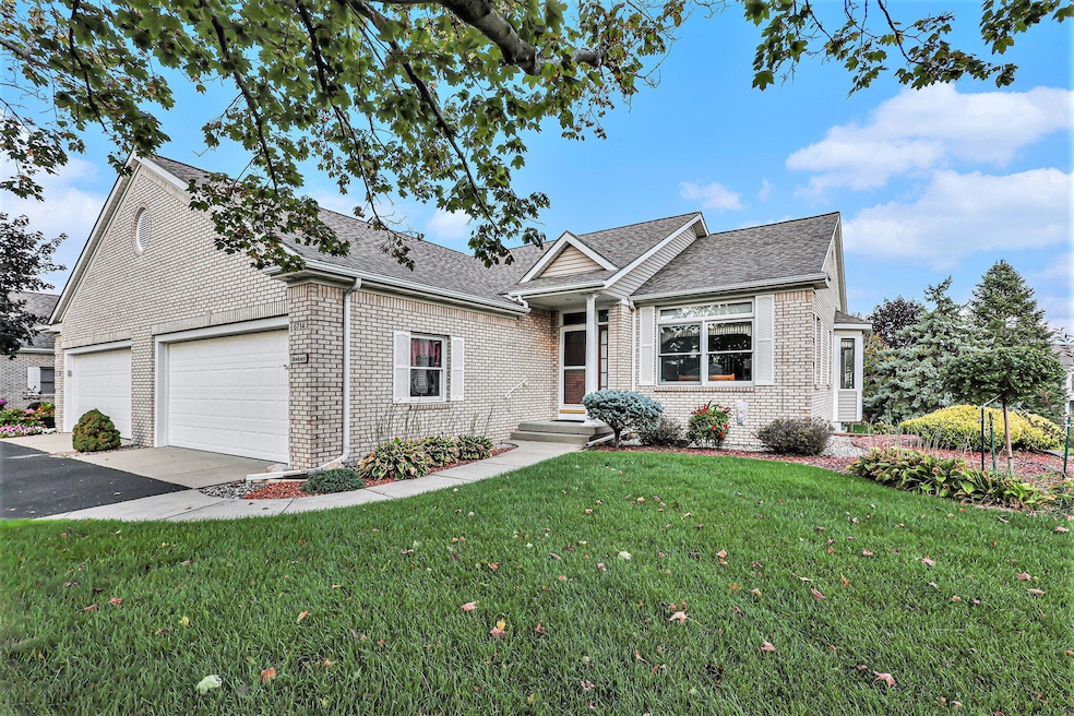 6714 Cedar Grove W, Georgetown Township, MI 49428 - photo 1