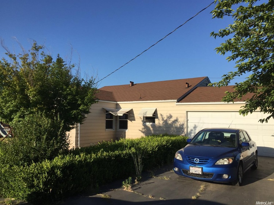 20282 N Highway 99, Acampo, CA 95220 - photo 1