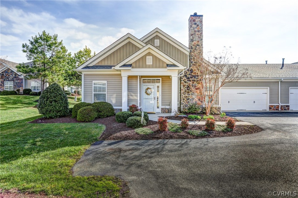 Beautiful Craftsman style End Unit