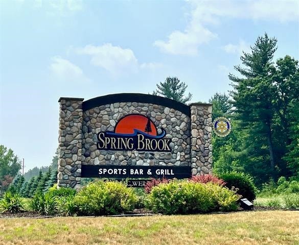 364 Lake Shore Dr, Wisconsin Dells, WI 53965 - photo 1