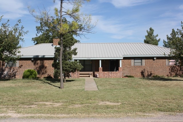 11100 W Hacienda Dr, Odessa, TX 79763 - photo 1