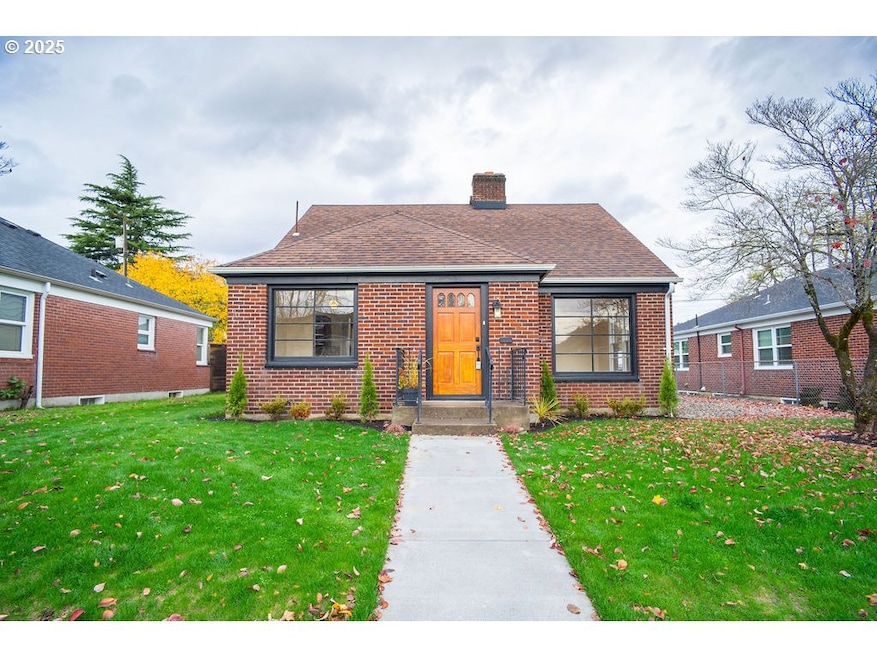 118 E 38th St, Vancouver, WA 98663 - photo 1