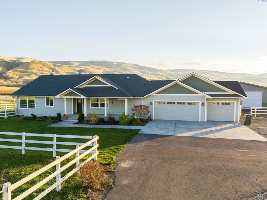 67809 Island View Prairie NW, Prosser, WA 99350 - photo 1