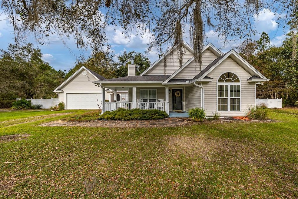 1548 Refish Dr, Darien, GA 31305 - photo 1