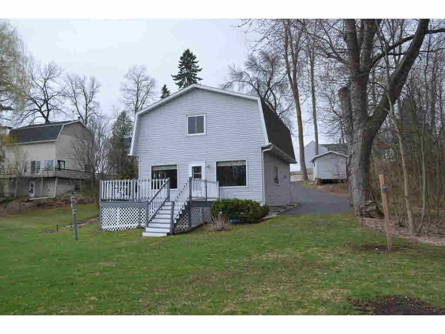 6208 Johnston Dr, Two Rivers, WI 54241 - photo 1