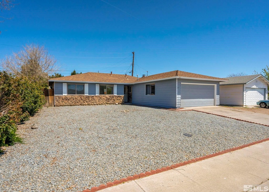 1820 Canoga Ct, Sparks, NV 89431 - photo 1