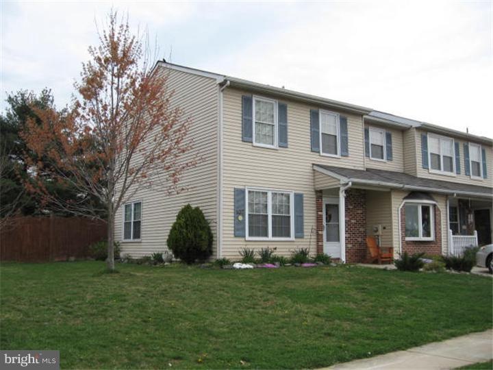 107 Lafayette Dr, Swedesboro, NJ 08085 - photo 1