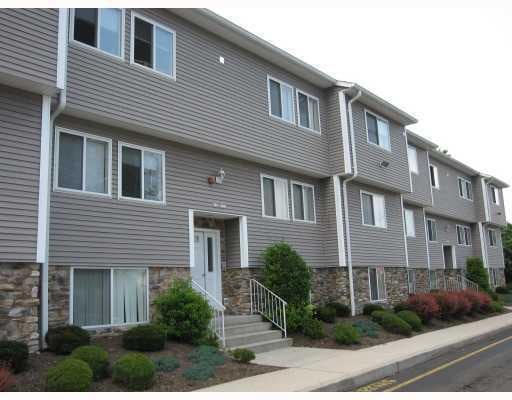 25 College Ave unit 604, Nanuet, NY 10954 - photo 1