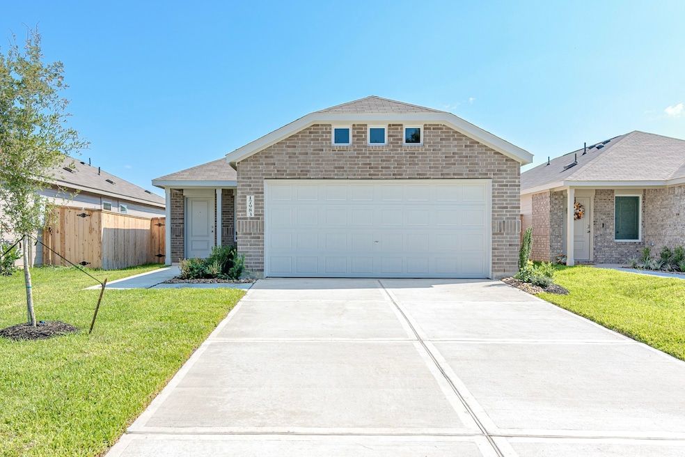 For Rent $1,670/month