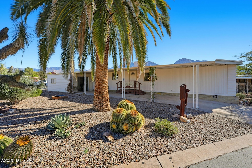 10734 N Kilimanjaro Ave, Tucson, AZ 85737 - photo 1