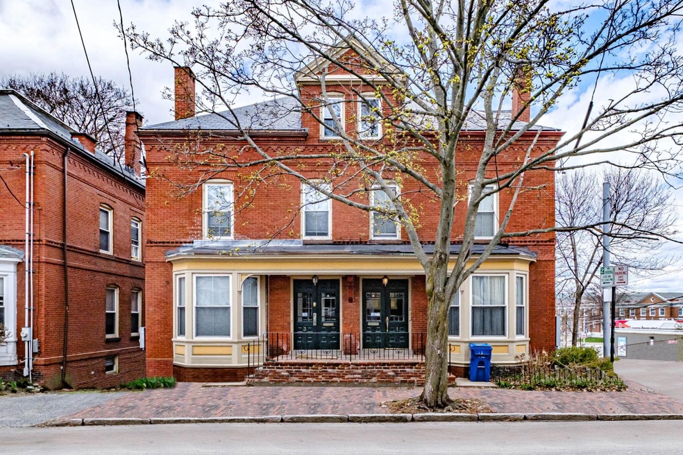 3 Grant Street