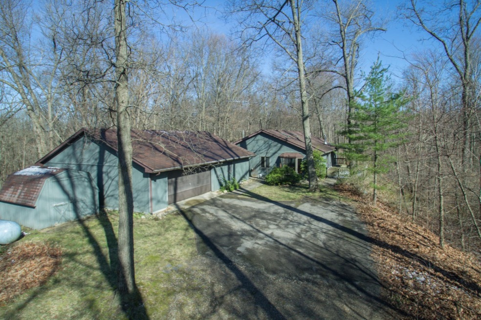 9394 M Ave-101