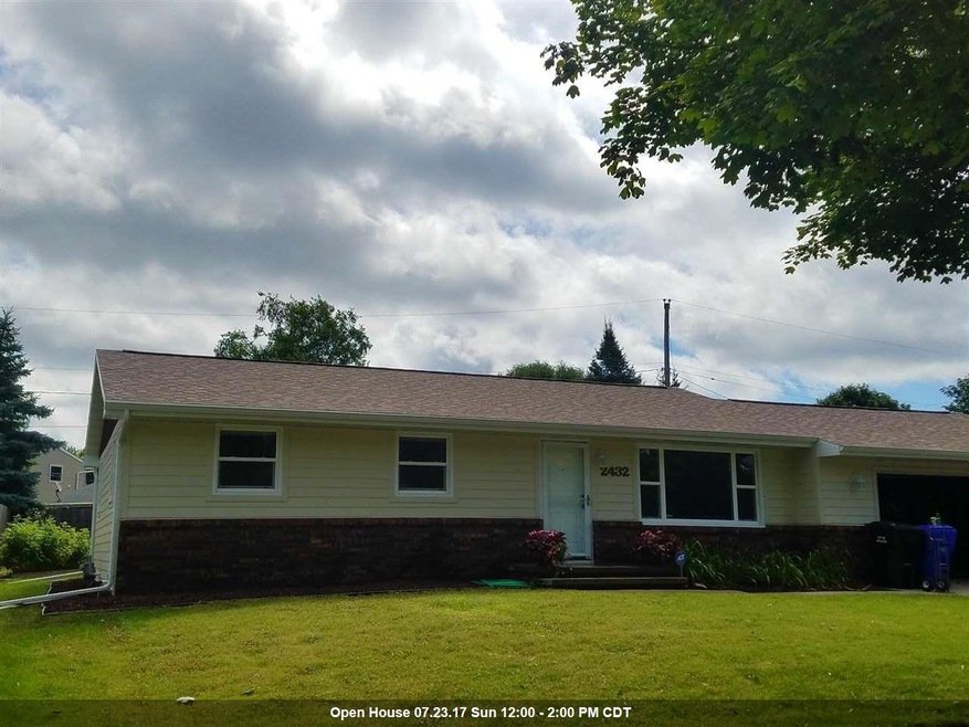 All new vinyl on front and fiber cement boards on 