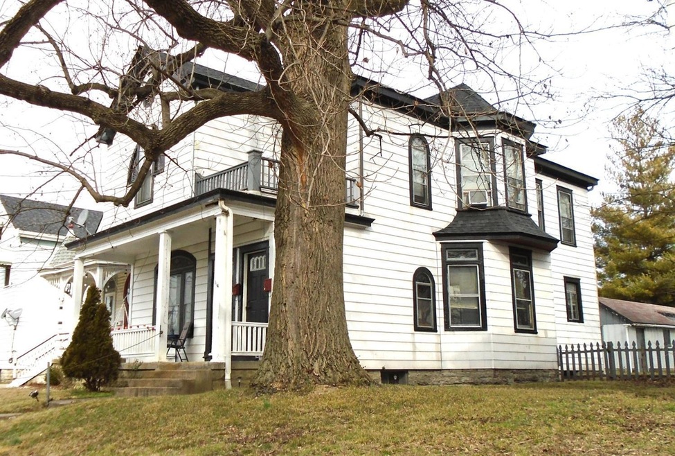 114 W 70th St, Cincinnati, OH 45216 - photo 1