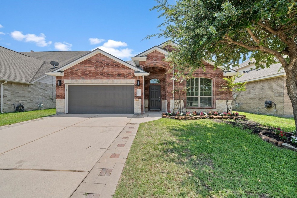 28515 Lockeridge Springs Dr, Spring, TX 77386 - photo 1