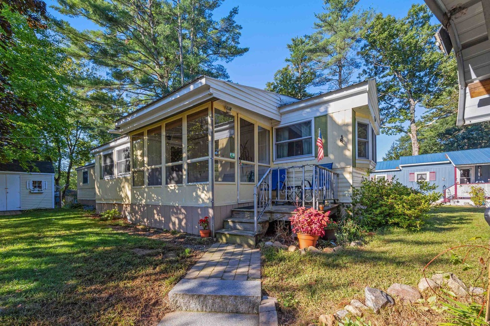 18 Kings Row, Epsom, NH 03234 - photo 1