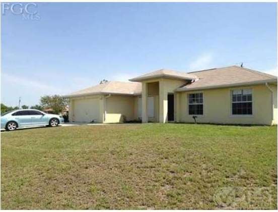 unlisted-address, Other City Value - Out of Area, FL 33909 - photo 1