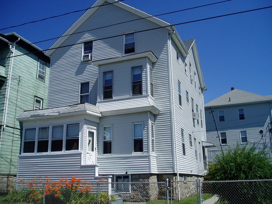 252 Grinnell St unit 3, Fall River, MA 02721 - photo 1