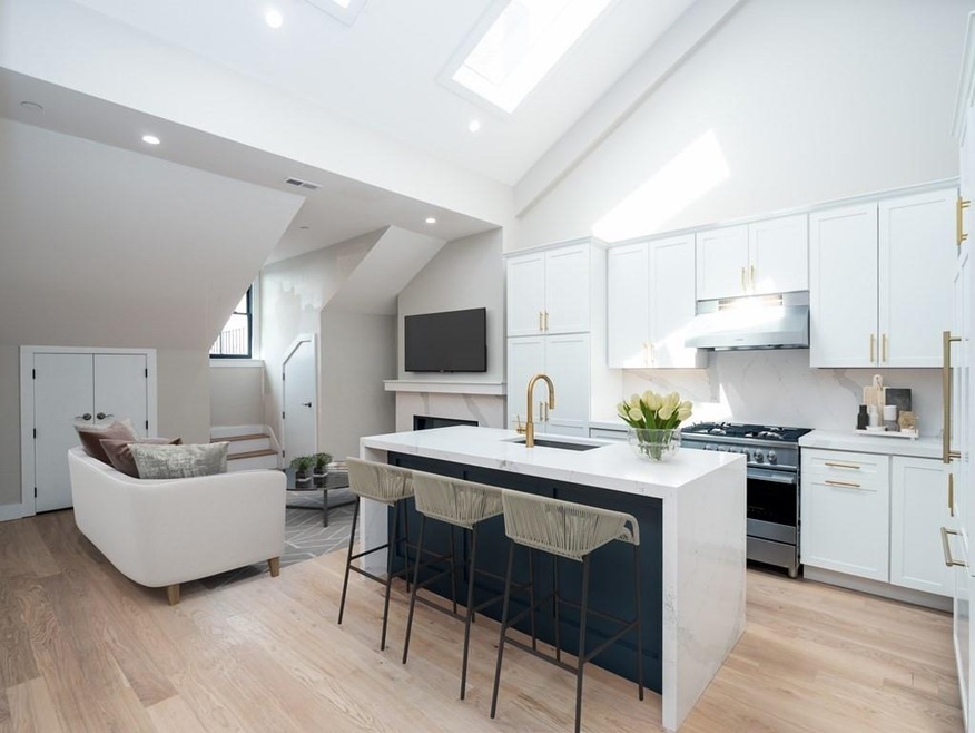 541 Massachusetts Ave unit 5, Boston, MA 02118 - photo 1