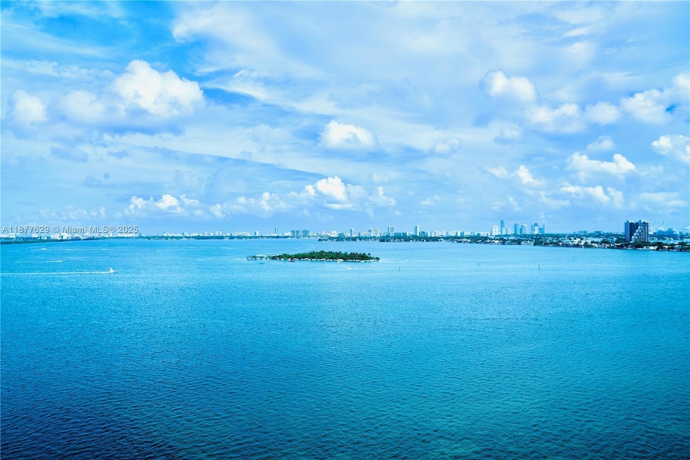 For Sale $1,150,000 • Co-Listing Agent