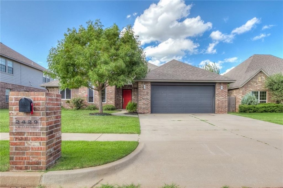 2429 NW 175th St, Edmond, OK 73012 - photo 1