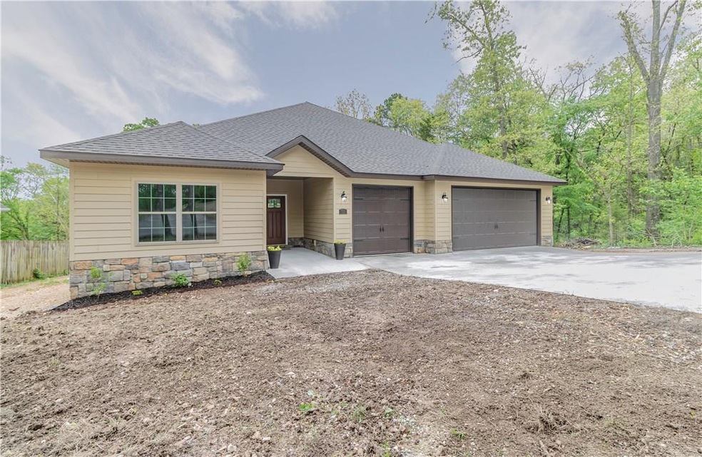 75 Overton Dr, Bella Vista, AR 72714 - photo 1