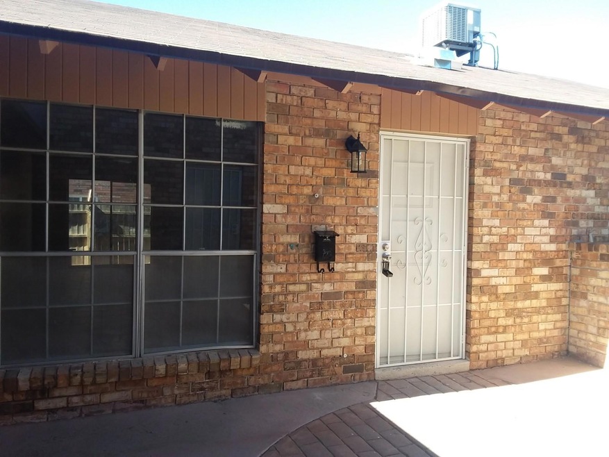 10512 Ashwood Dr unit D., El Paso, TX 79935 - photo 1