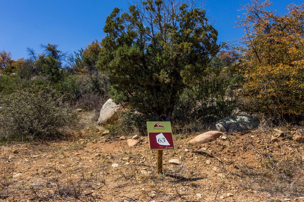 1377 Dalke Point, Lot 63, Photo 1