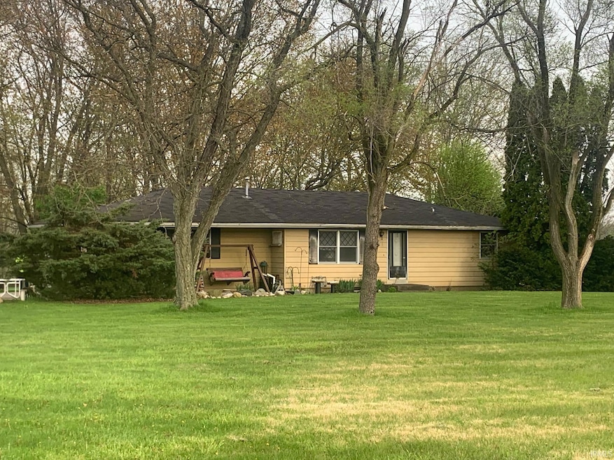 13615 Lima Rd, Fort Wayne, IN 46818 - photo 1