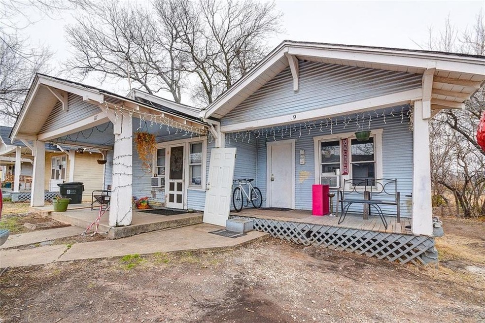 Front View: 117-119 E. Duffy, Norman OK 73069