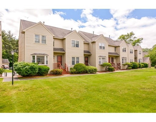 49 Quail Run unit 49, Tewksbury, MA 01876 - photo 1