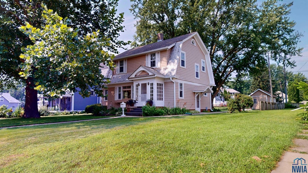 309 N 11th St, Cherokee, IA 51012 - photo 1