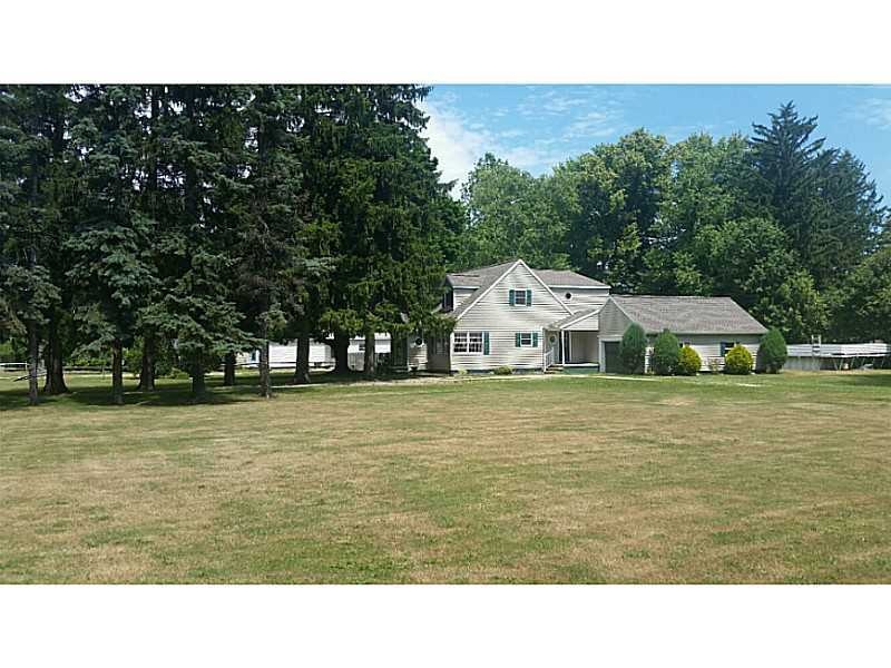 1765 Clifford Dr, Erie, PA 16505 - photo 1