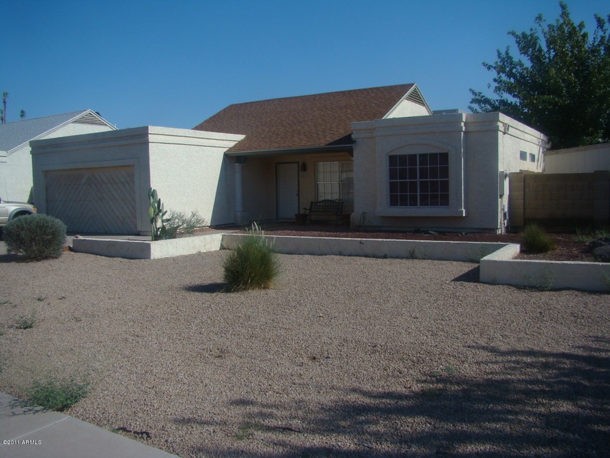 1543 E Dava Dr, Tempe, AZ 85283 - photo 1